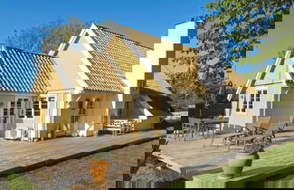 Foto 1 - 8 Person Holiday Home in Frorup