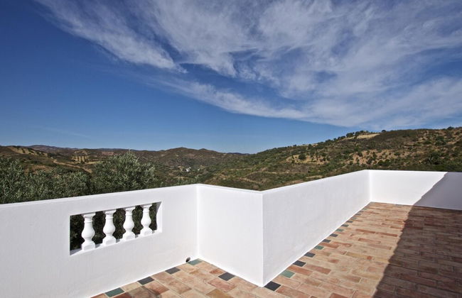 Villa Eiras Altas by Portucasa - Photo 16
