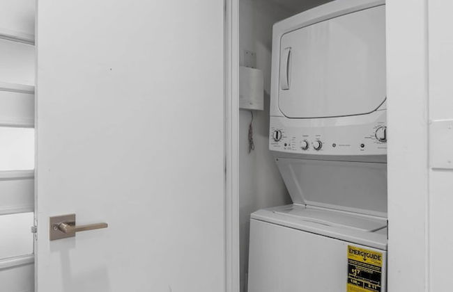 Crescent Furnished Apartments - Foto 80
