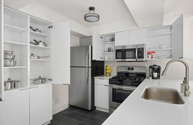 Crescent Furnished Apartments - Foto 12