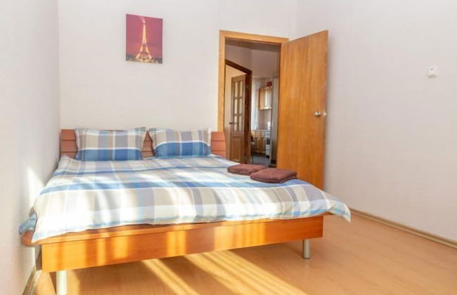 Apartment on Tolstogo St. 25 - Foto 1