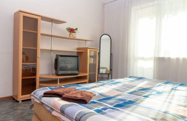 Apartment on Tolstogo St. 25 - Foto 2