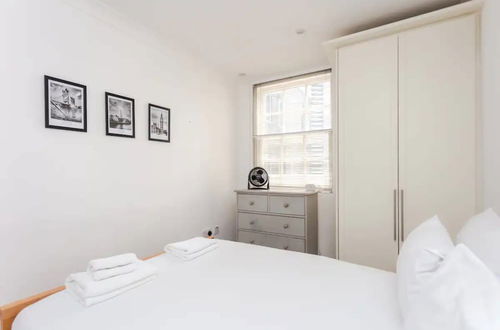 Photo 4 - Homely 2 Bedroom Flat Near Embankment Station