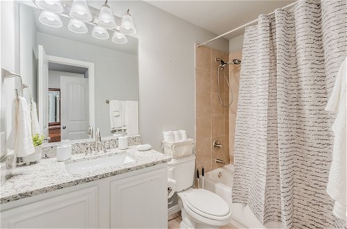 Foto 20 - Luxury Townhome Collection GrandPrairie