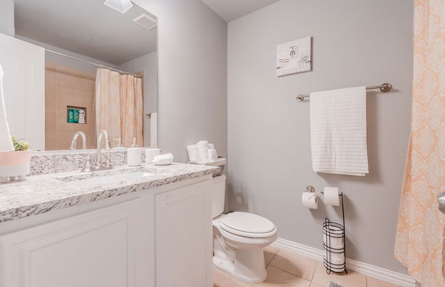 Luxury Townhome Collection GrandPrairie - Photo 72