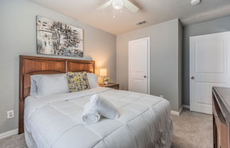 Photo 3 - Luxury Townhome Collection GrandPrairie