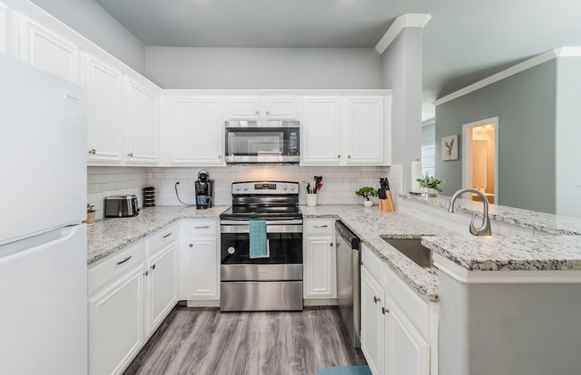 Luxury Townhome Collection GrandPrairie - Photo 62