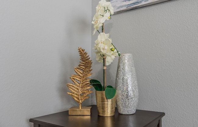 Luxury Townhome Collection GrandPrairie - Photo 43