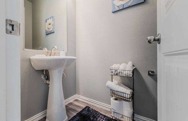 Luxury Townhome Collection GrandPrairie - Photo 71