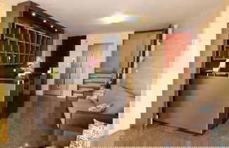 Photo 3 - Sea Valley Suites