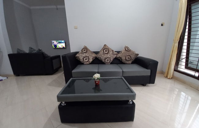Homestay Syariah Dekat Monjali dan JCM by Simply Homy - Foto 9
