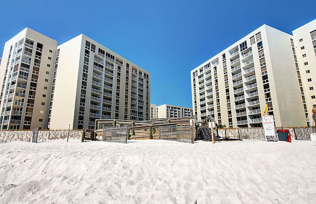 Shoreline Towers 1063 2 Bedroom Condo by RedAwning - Photo 48