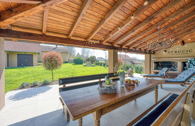 Hedonistic Vineyard Estate With Hot Tub - Foto 26