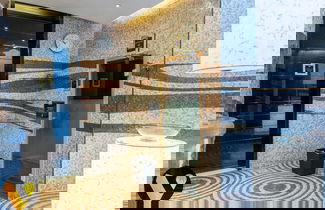Foto 3 - Damac Mall Street near Burj Khalifa