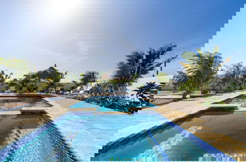 Foto 6 - Beautiful 3br2 5BA Villa w Pool Close 2 Baby Beach