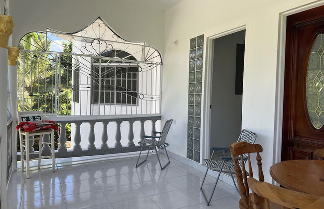 Thebreeze can Accommodate up to 30 People - Foto 12