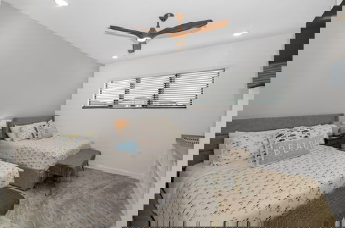Foto 6 - Orlando's Best Escape Residence At Paradiso Grande Resort 5 Bedroom Home by RedAwning