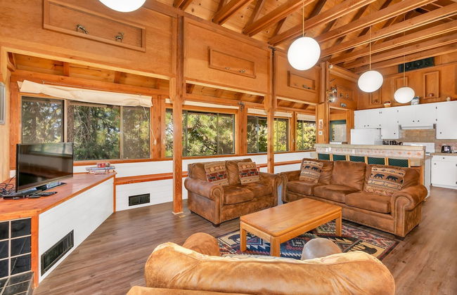 Timber Lodge Yosemite Enveloped in Nature! - Foto 13