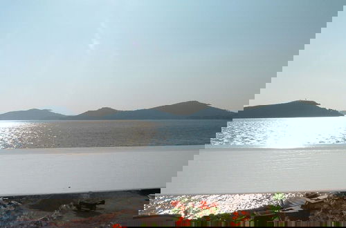Photo 8 - Vale - Central & 20m to the sea - A1