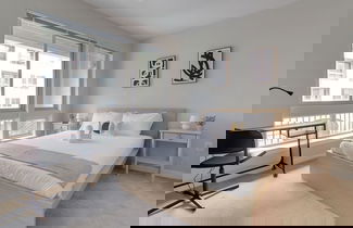 Photo 3 - Alexandria Modern Apt Amazing Amenities
