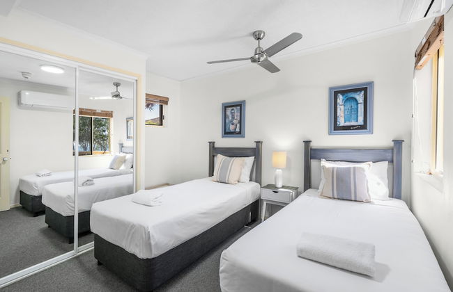 Alexander Beachfront Apartments - Foto 6