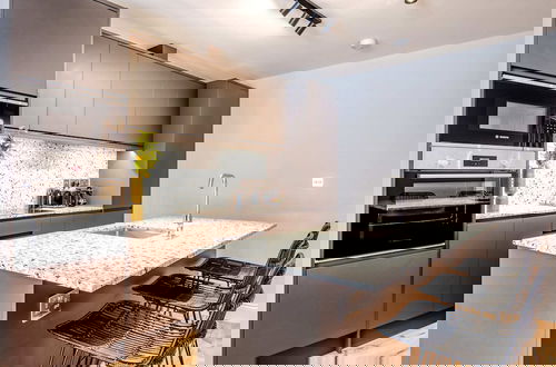 Photo 17 - Coleherne Road Residence II