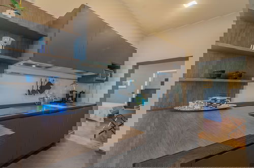 Photo 12 - Terrazza Mazzini Stylish con vista lago