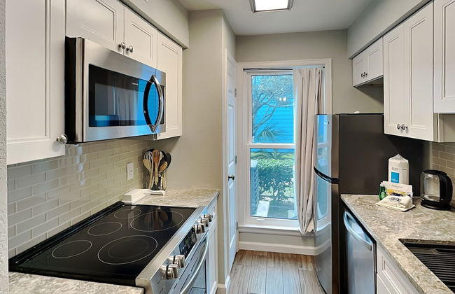 Palms at Cove View 1303 - Relaxing Palms - Photo 3