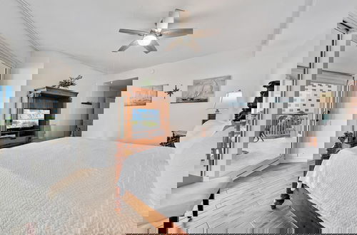 Foto 9 - Beach Colony West 4D