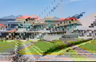 Photo 1 - The city Block Apartment
