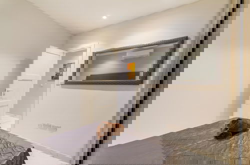 Photo 15 - Aquamarine Modern Apart M3