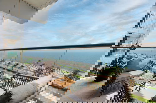 Foto 1 - Waves - Premium Seaside Retreat With Private Beach