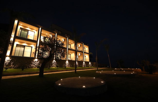 Aurum Hotel - Photo 53