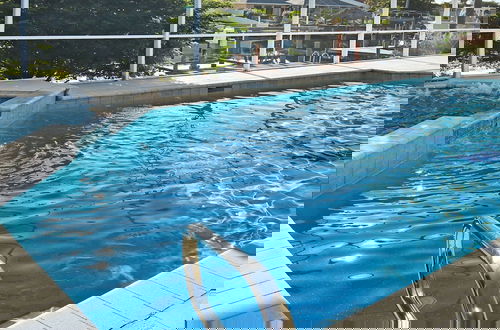 Photo 5 - Su Casa - XXL Pool Area Pool Spa 3 Bedroom 2 Bath