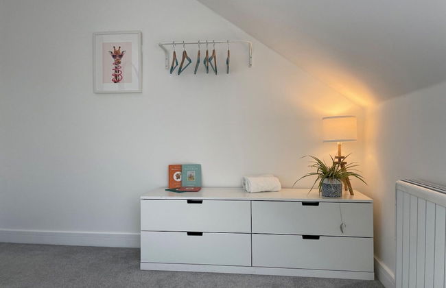 Stunning Town Centre Penthouse w Sea Views - Foto 19