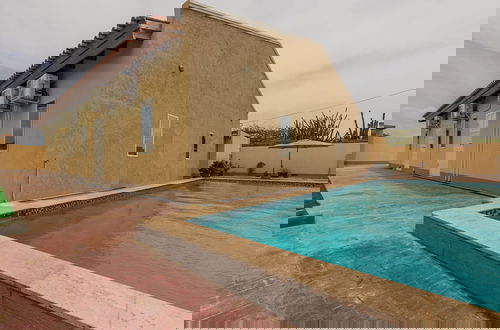 Foto 12 - 2 Queen Studio w Pool BBQ Hotwater Close 2 Beach