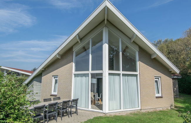 Bungalow in Zeeland Near Sandy Beaches - Foto 28
