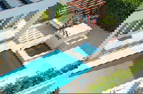 Foto 54 - NEW Modern Villa Jacuzzi Pvt Pool Close2beach