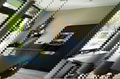 Photo 5 - Contemporary Chalet, Near De Efteling