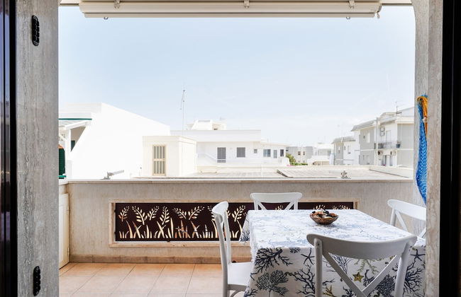 Appartamento a Torre Canne con Balcone - Foto 2