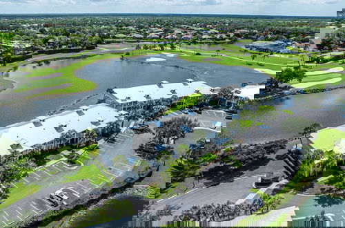 Foto 48 - Bologna - Luxury 2-BR Condo with Lake & Golf Views at Green Links, Lely Resort. Access to Pool, Hot Tub, Tennis Courts, and Golf Courses. Near Naples Beaches & Downtown