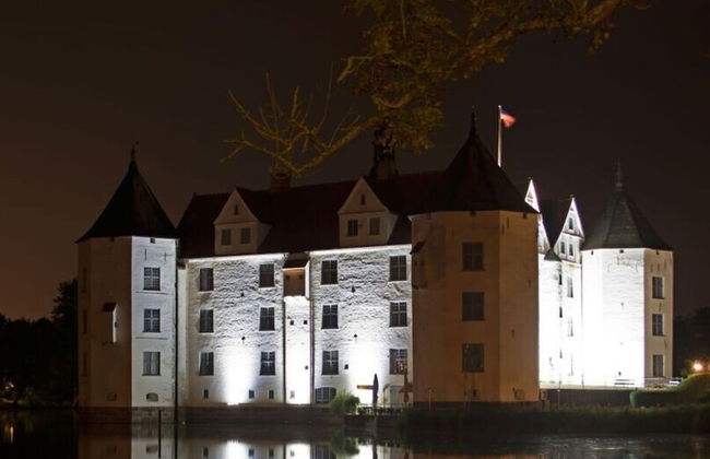 Northern Lights Modern Retreat - Foto 22