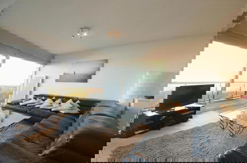 Photo 5 - Modern Apartment for 4 People With View