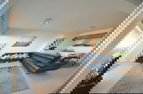 Photo 4 - Modern Apartment for 4 People With View