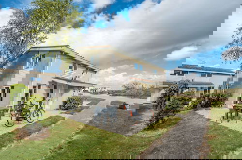 Foto 1 - Restyled Bungalow Near Beach
