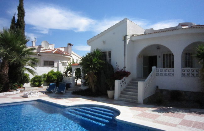 Modern Villa in Rojales with Hot Tub & Private Pool - Foto 34