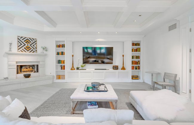 Carolwood - Modern Tuscan Villa With Rolling Lawns and Loggia in Holmby Hills - Foto 25