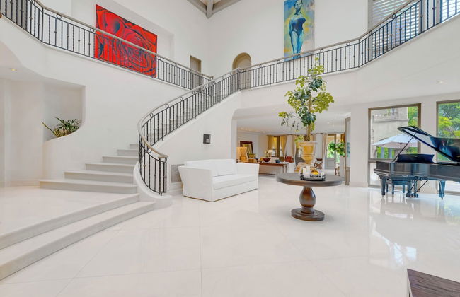 Carolwood - Modern Tuscan Villa With Rolling Lawns and Loggia in Holmby Hills - Foto 72