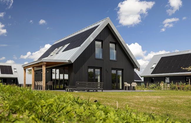 Beautiful Villa on the Water in Friesland - Foto 37