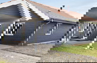 Foto 1 - 6 Person Holiday Home in Ulfborg
